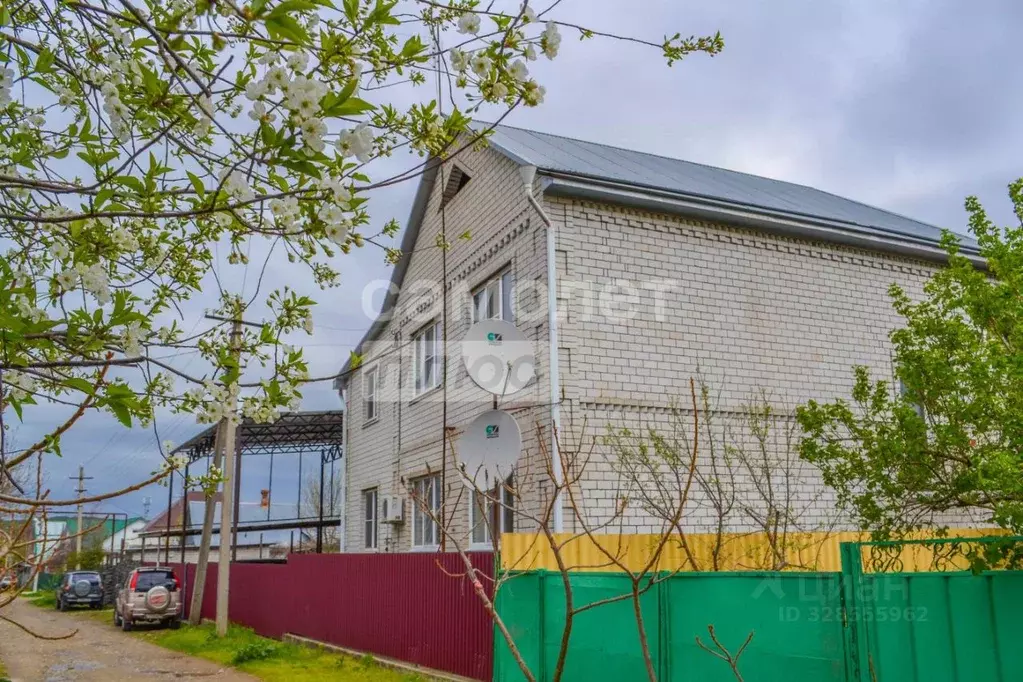 Дом в Краснодарский край, Горячий Ключ Пролетарская ул. (188 м) - Фото 1