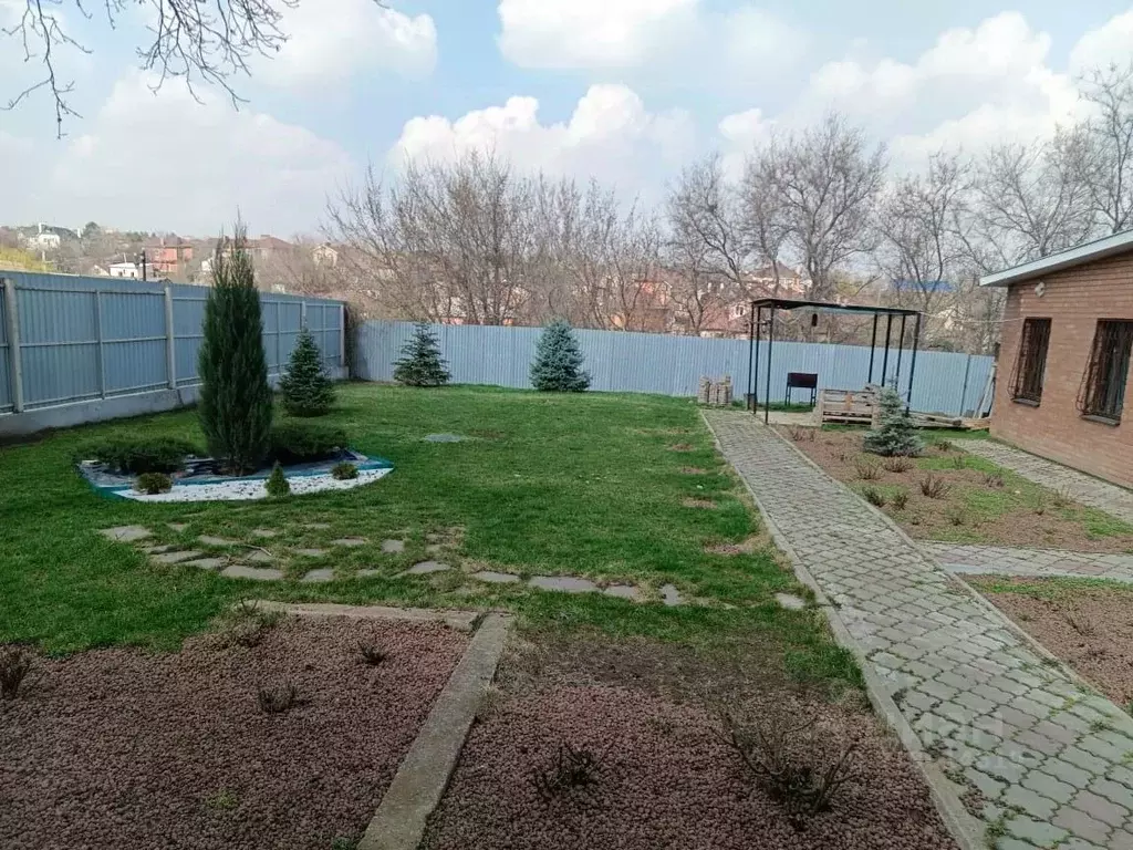 Дом в Ростовская область, Ростов-на-Дону Лесопарковая ул., 56Д (220 м) - Фото 0