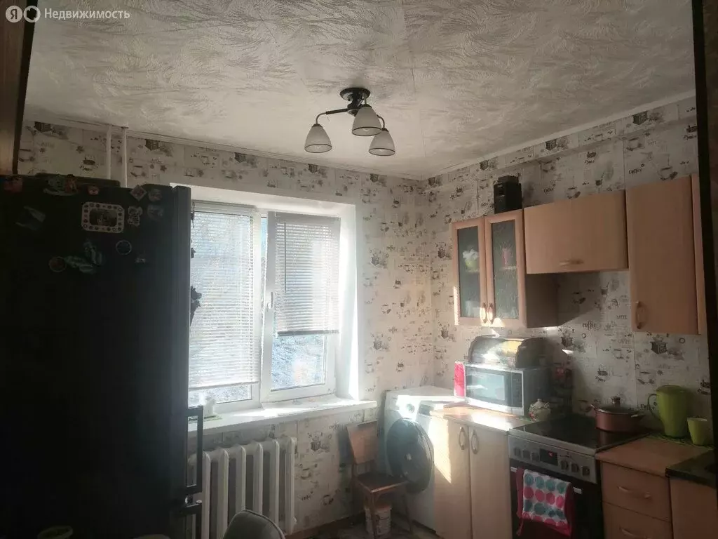 1-комнатная квартира: Кедровый, Гвардейская улица, 6 (33.6 м) - Фото 2