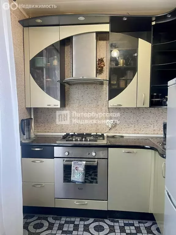 3-комнатная квартира: деревня Разметелево, Виркинский переулок, 1 ... - Фото 1