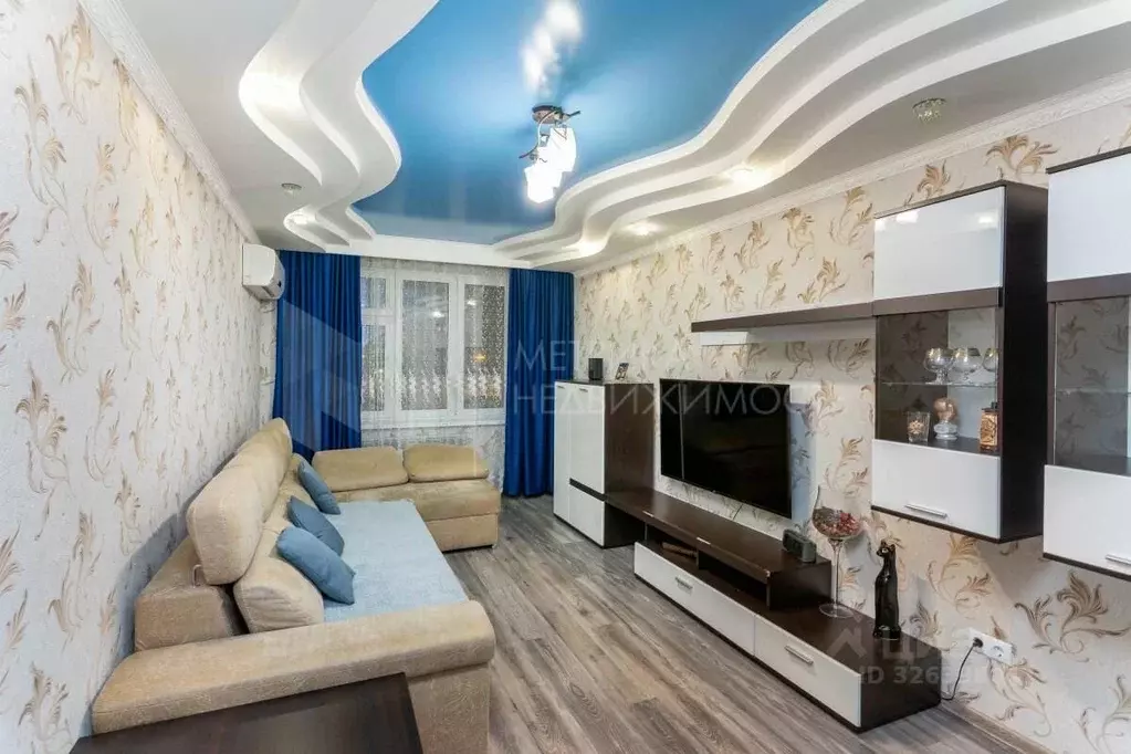 3-к кв. Тюменская область, Тюмень ул. Николая Зелинского, 17 (81.5 м) - Фото 1