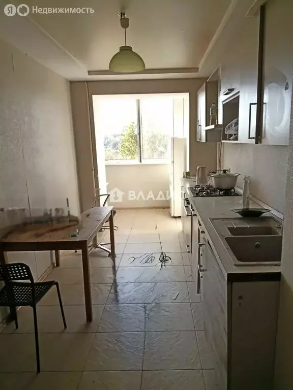 3-комнатная квартира: посёлок Воскресенское, 27 (66 м) - Фото 1