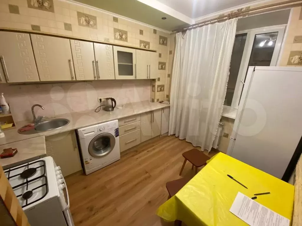 1-к. квартира, 40 м, 1/14 эт. - Фото 0