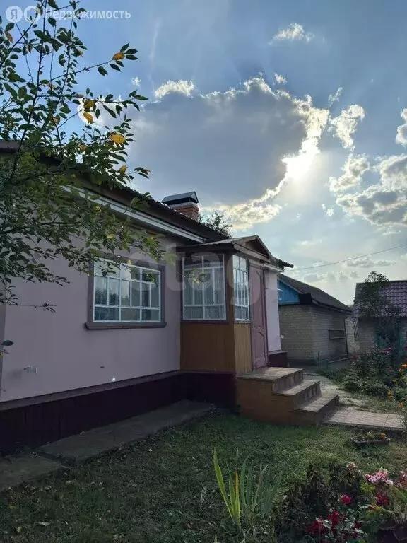 Дом в посёлок Стрелецкий, Школьная улица (52.1 м) - Фото 1