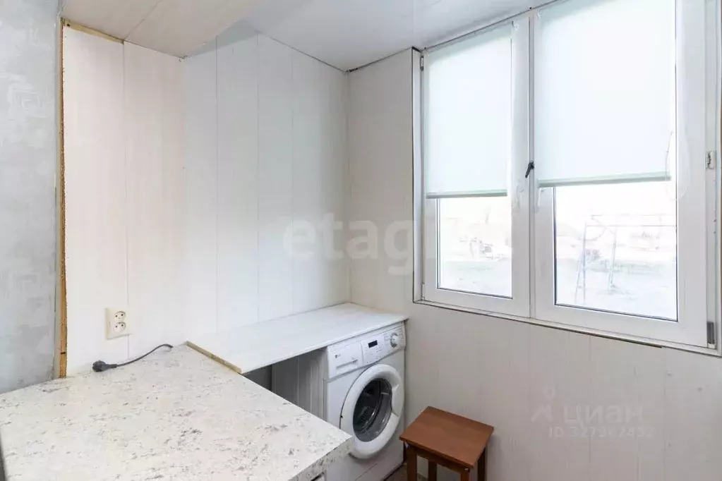 Студия Тюменская область, Тюмень ул. 30 лет Победы, 105 (12.5 м) - Фото 1