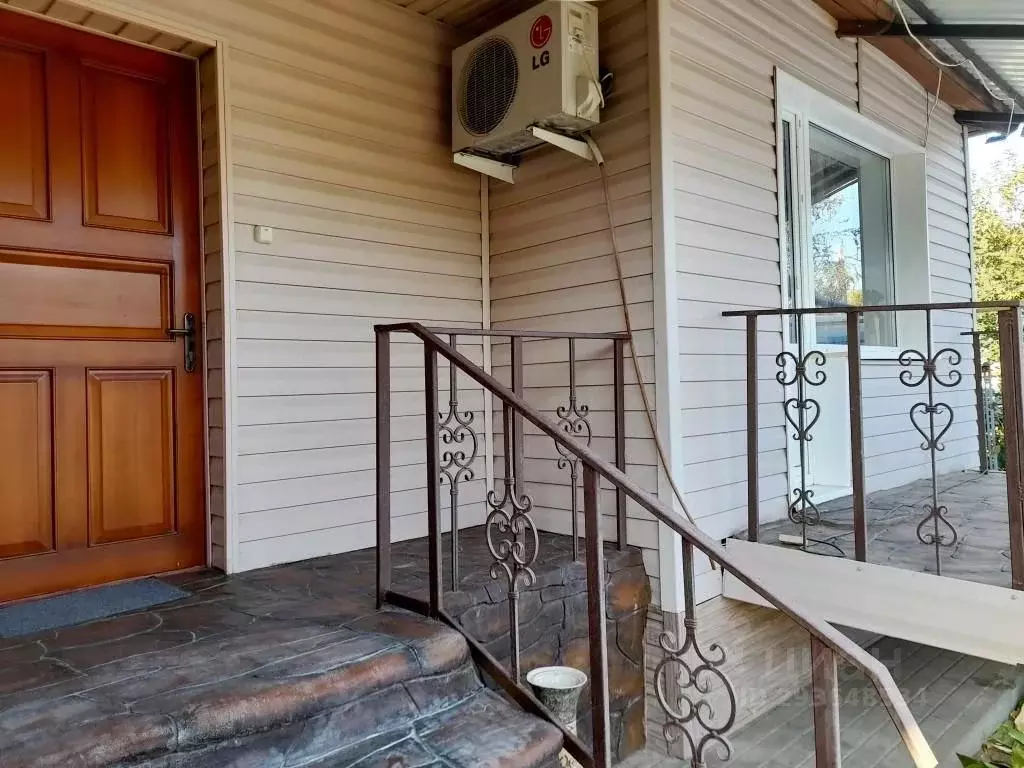 Коттедж в Волгоградская область, Среднеахтубинский район, Кировское ... - Фото 2