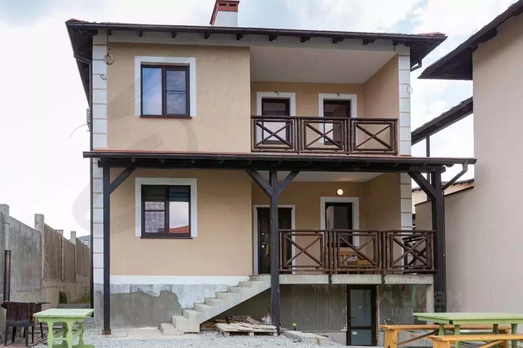 Дом в Краснодарский край, Геленджик ул. Казакова, 34А (225 м) - Фото 1