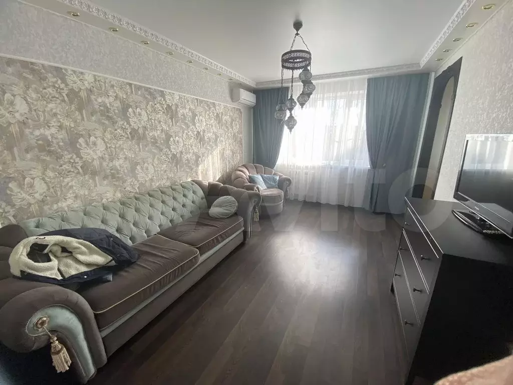 2-к. квартира, 52 м, 3/9 эт. - Фото 0