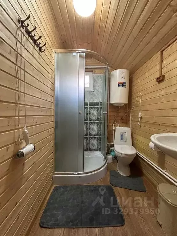 Дом в Карачаево-Черкесия, Зеленчукский район, с. Архыз  (35 м) - Фото 2