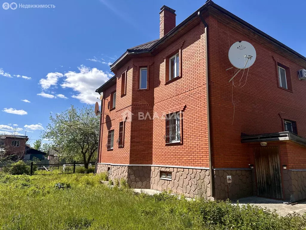 Дом в село Пестриково, Советская улица, 50 (280 м) - Фото 1