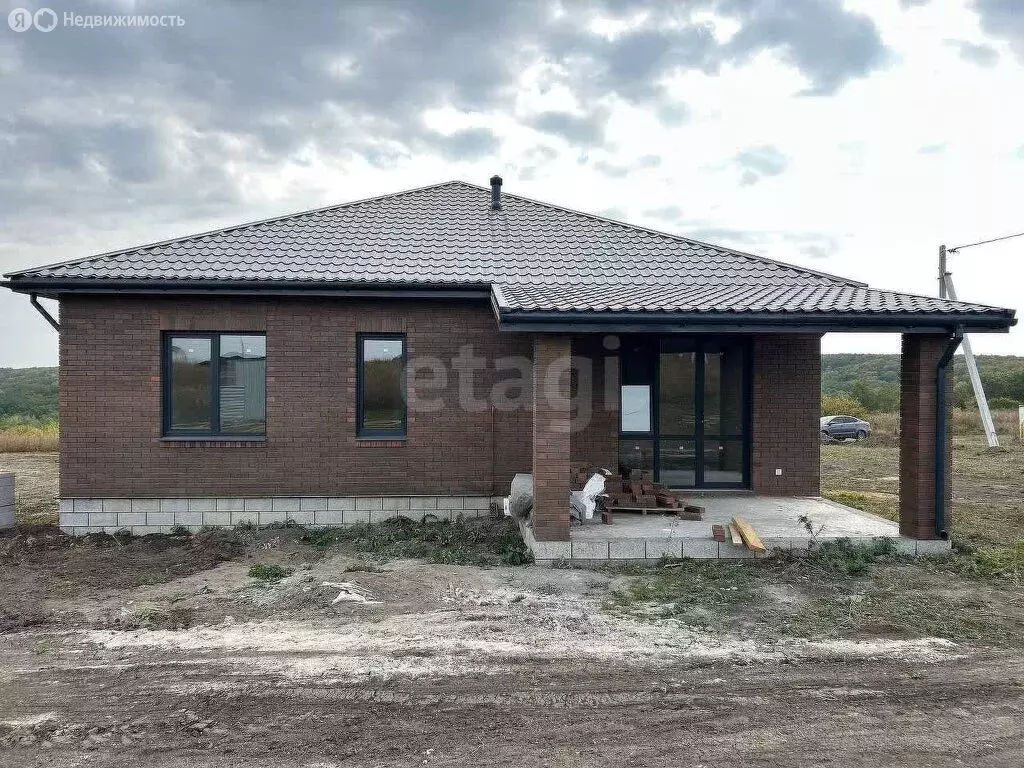 Дом в село Стрелецкое, микрорайон Стрелецкое-43, улица Виноградова ... - Фото 2