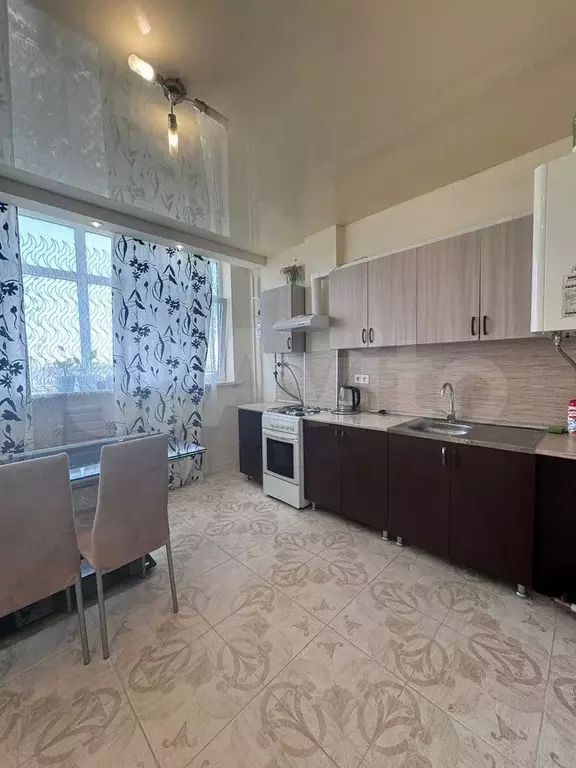 2-к. квартира, 68 м, 5/5 эт. - Фото 0