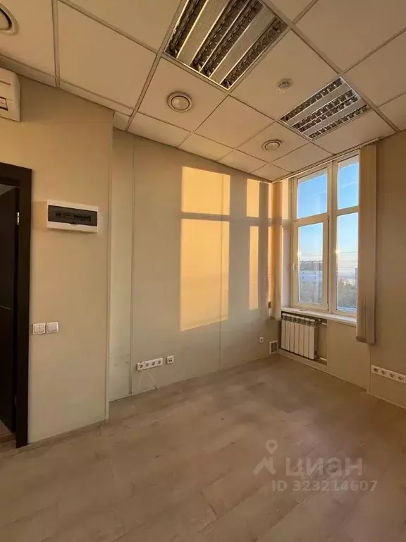 Офис в Новосибирская область, Новосибирск Зыряновская ул., 53 (19 м) - Фото 2