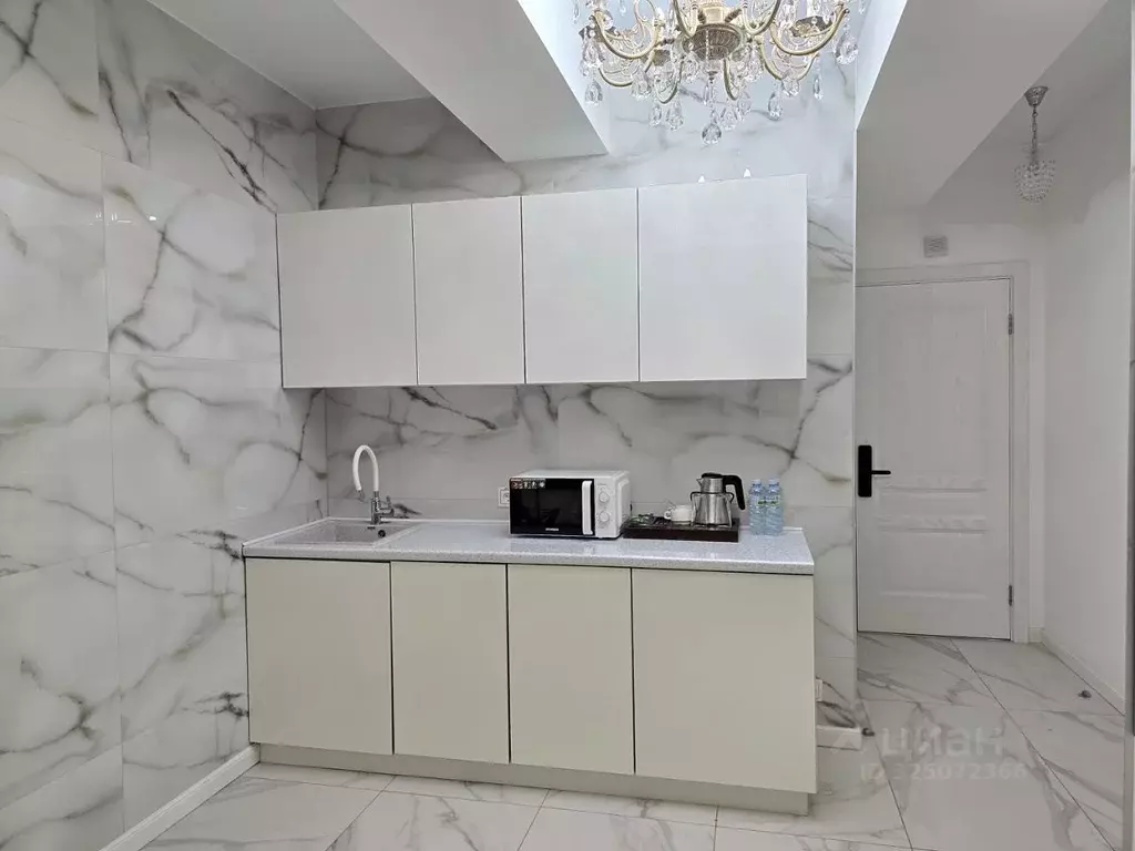 1-к кв. Краснодарский край, Сочи Центральный мкр, пер. Морской, 1/1Б ... - Фото 2