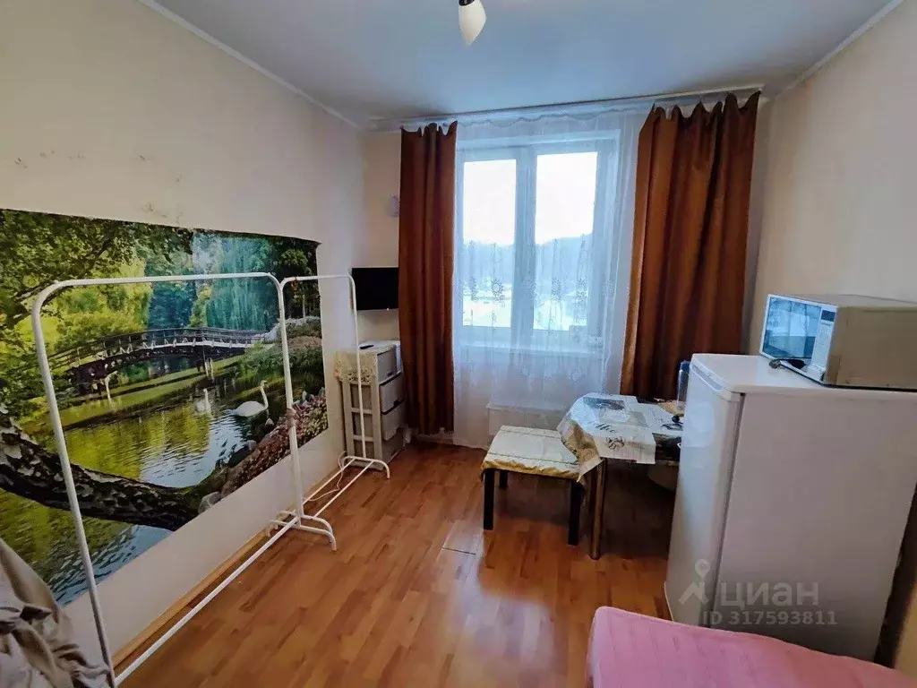 Комната Свердловская область, Екатеринбург ул. Соболева, 21к1 (11.5 м) - Фото 0