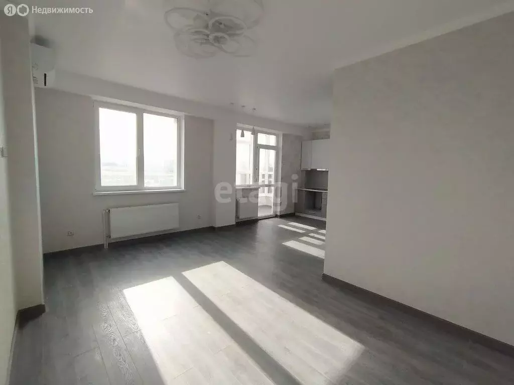 Квартира-студия: Симферополь, Ангарская улица, 38 (32.4 м) - Фото 0