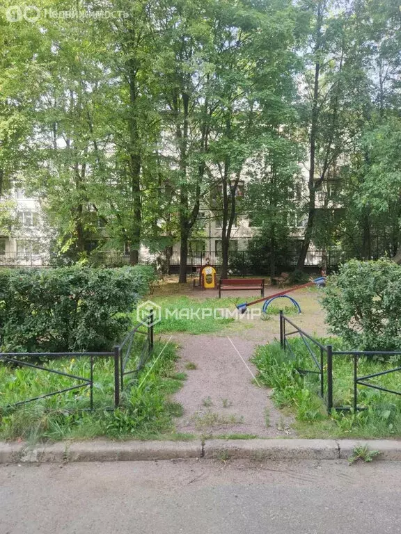 3-комнатная квартира: Санкт-Петербург, улица Дыбенко, 21к3 (100 м) - Фото 1