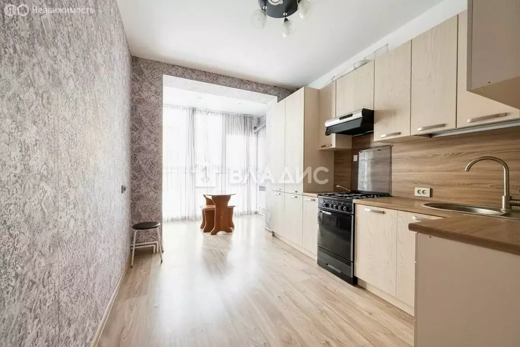 3-комнатная квартира: Петрозаводск, Луганский проезд, 5 (76.3 м) - Фото 2