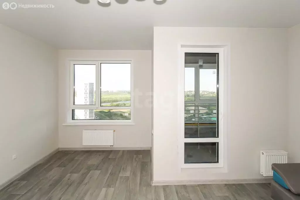 Квартира-студия: Тюмень, Краснооктябрьская улица, 14к2 (31.72 м) - Фото 1