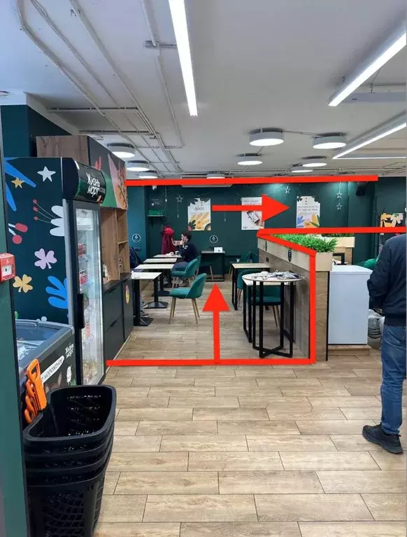 Торговая площадь в Свердловская область, Екатеринбург ул. Радищева, 28 ... - Фото 1