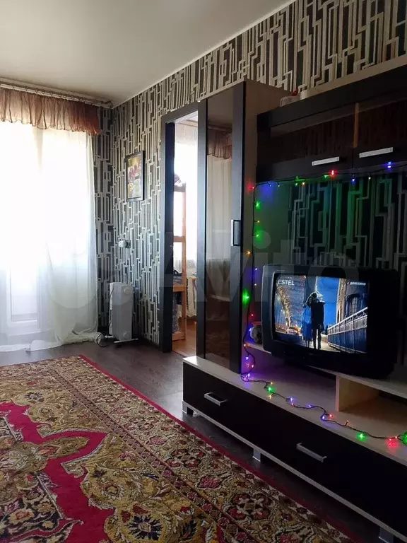 2-к. квартира, 39 м, 5/5 эт. - Фото 1