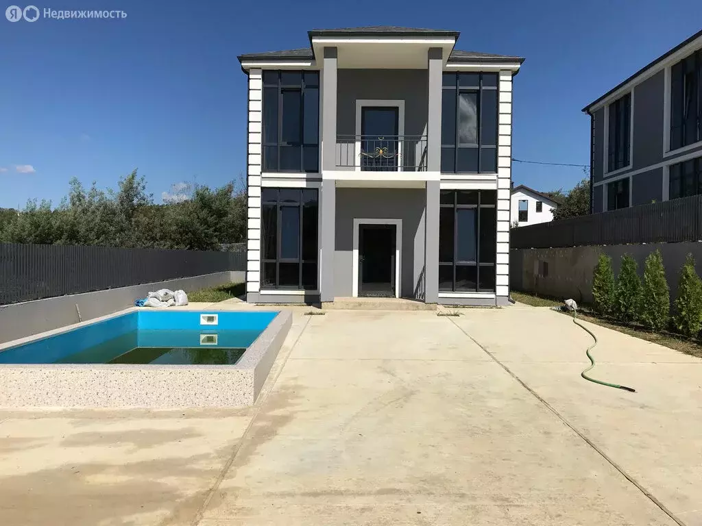 Дом в Сочи, микрорайон Бытха, улица Бытха, 57 (170 м) - Фото 1