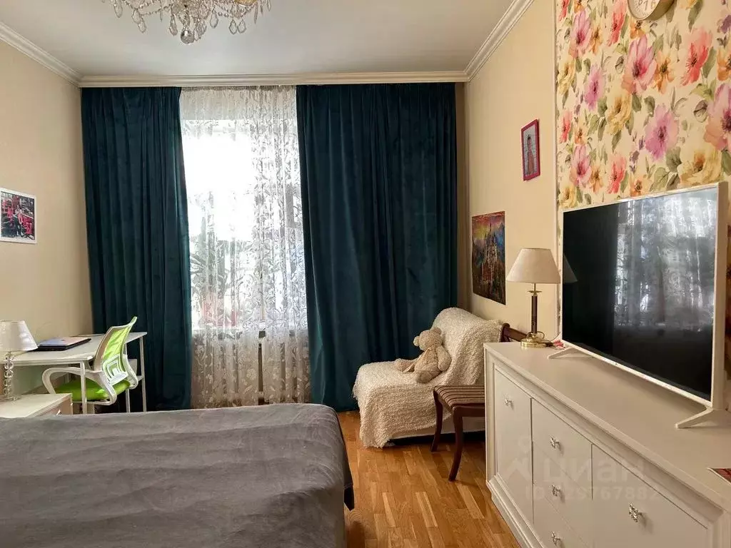 3-к кв. Санкт-Петербург наб. Лейтенанта Шмидта, 19 (115.0 м) - Фото 2