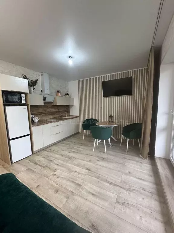 2-к кв. Кировская область, Киров ул. Пушкина, 15 (70.0 м) - Фото 0