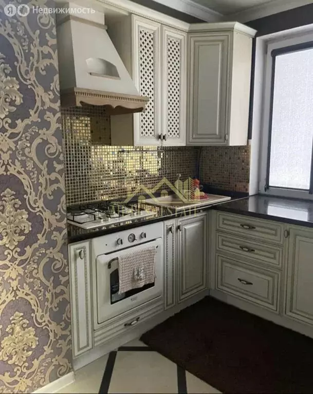 2-комнатная квартира: Владикавказ, улица Цоколаева, 32к3 (72 м) - Фото 1