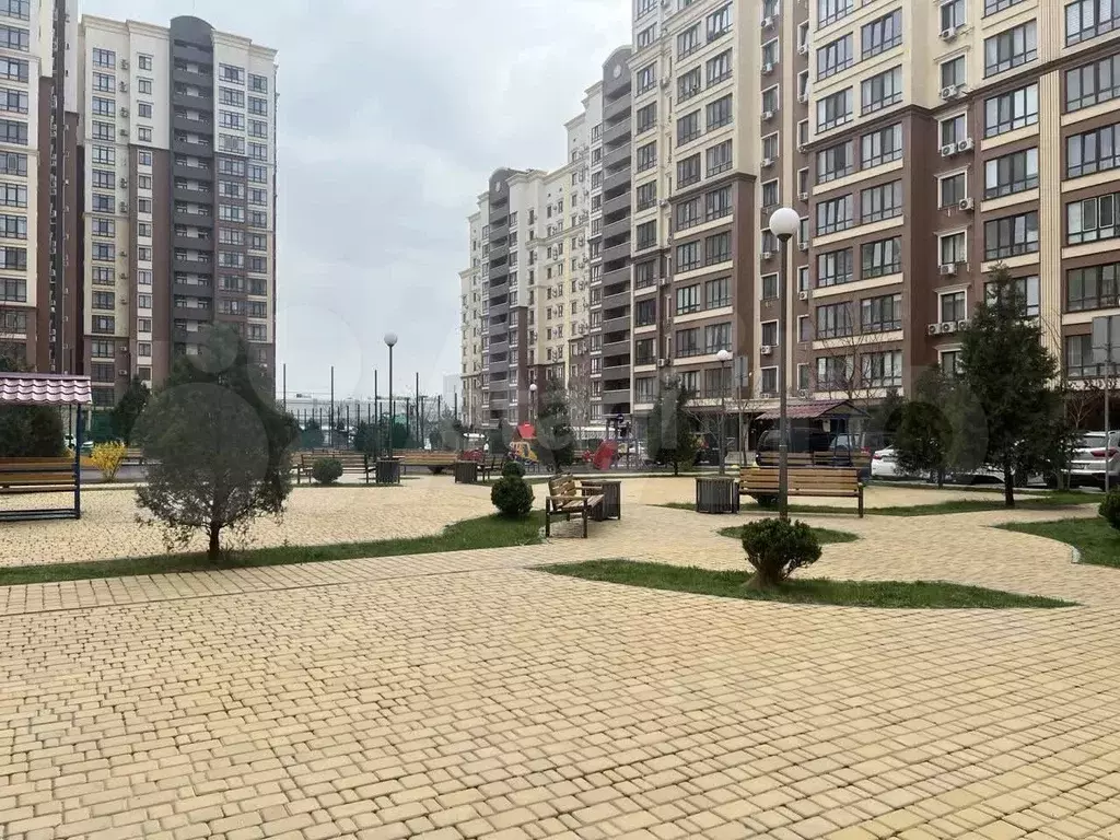 1-к. квартира, 38 м, 4/18 эт. - Фото 1