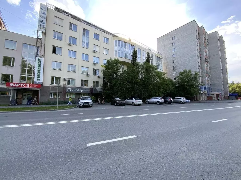 Помещение свободного назначения в Тюменская область, Тюмень ул. ... - Фото 0