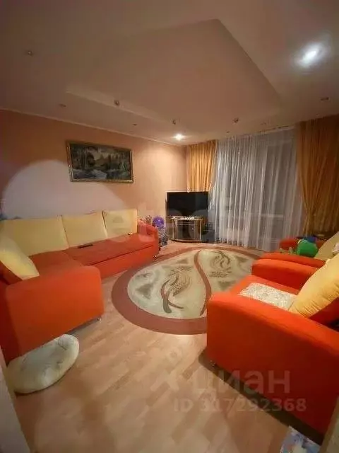 3-к кв. Брянская область, Брянск ул. 9 Января, 48 (72.0 м) - Фото 0