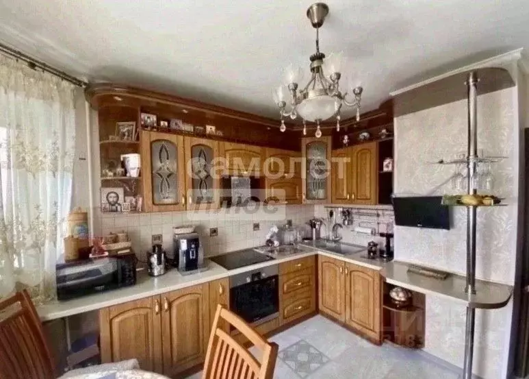 2-к кв. Курская область, Курск просп. Вячеслава Клыкова, 18 (55.0 м) - Фото 1