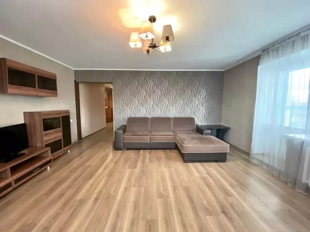 2-к кв. Томская область, Томск тракт Московский, 89 (90.0 м) - Фото 0