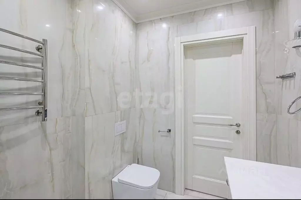 3-к кв. Новосибирская область, Новосибирск ул. Кошурникова, 22/3 (72.0 ... - Фото 1