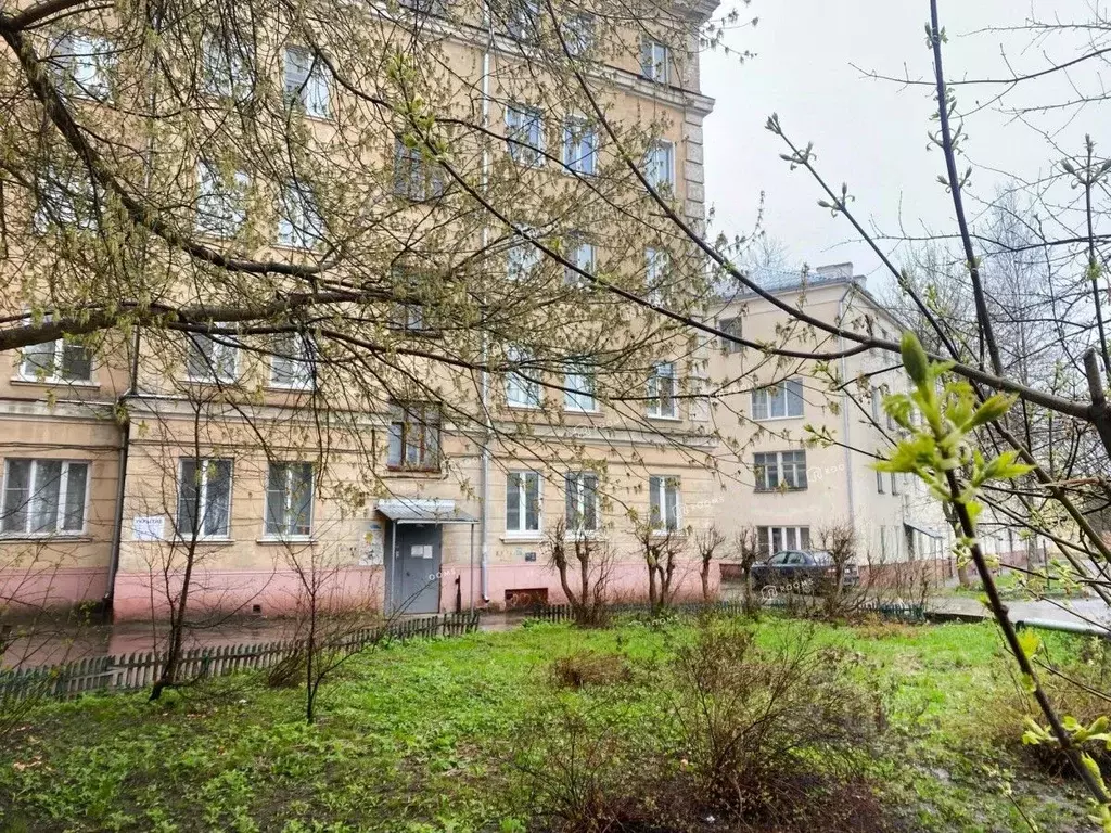 3-к кв. Тульская область, Тула ул. Кирова, 155 (58.8 м) - Фото 2
