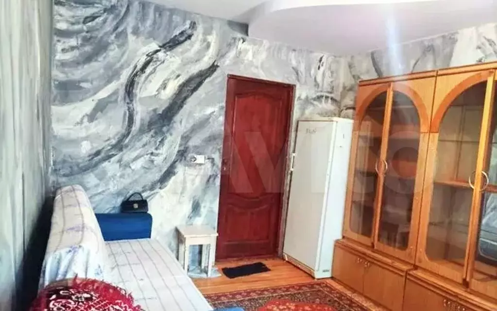 Комната 15 м в 5-к., 2/5 эт. - Фото 0