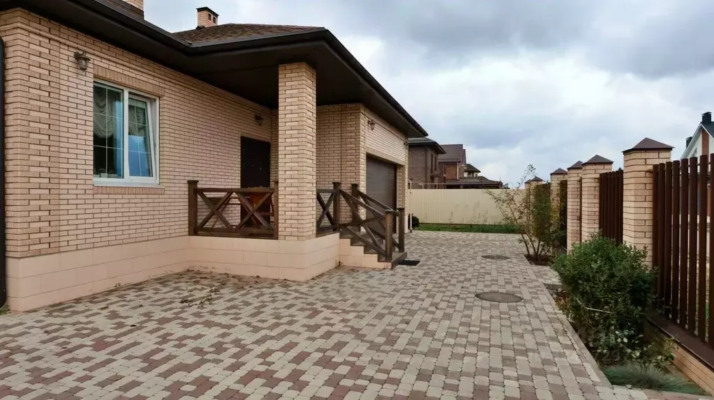 Дом в Краснодарский край, Краснодар ул. Булонская, 7 (151 м) - Фото 1