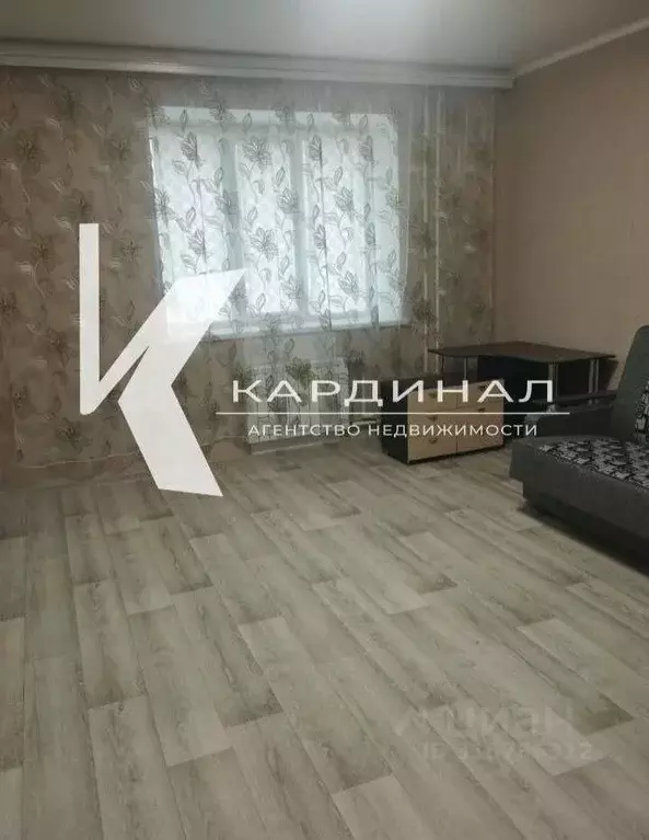 1-к кв. Белгородская область, Старый Оскол Дубрава мкр, 3 кв-л, 33 ... - Фото 0