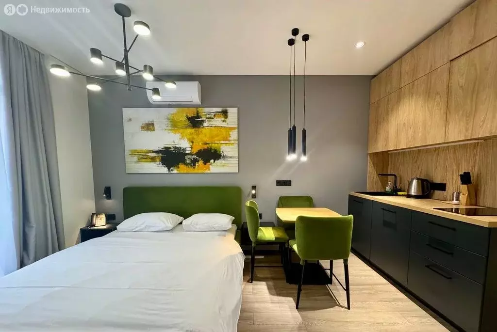 Квартира-студия: Алушта, Западная улица, 4к2 (31 м) - Фото 1