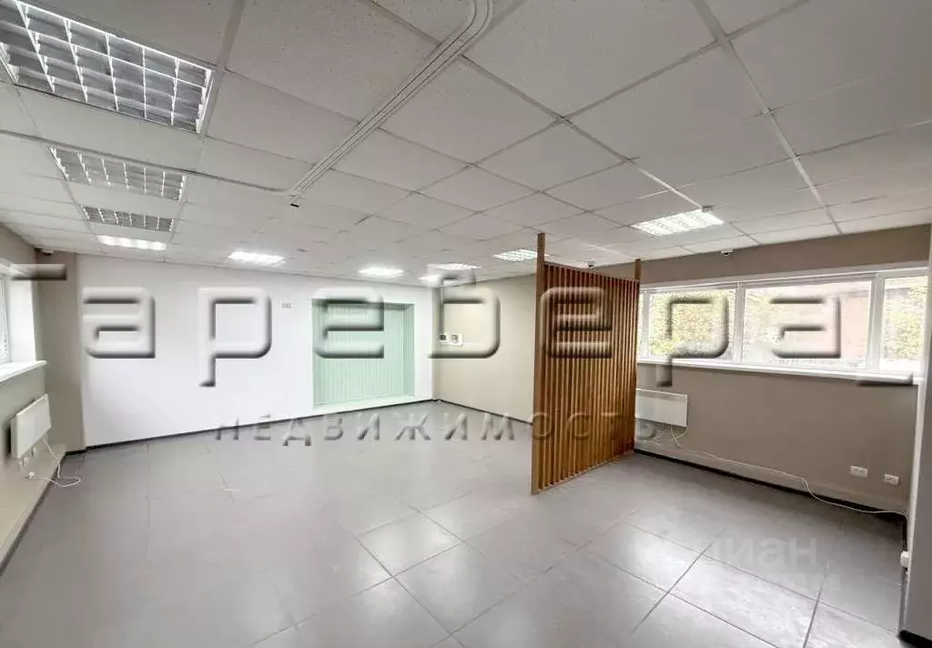 Помещение свободного назначения в Красноярский край, Красноярск ул. ... - Фото 2