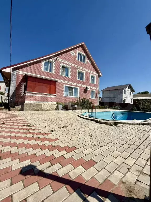 Коттедж 180 м на участке 10 сот. - Фото 0