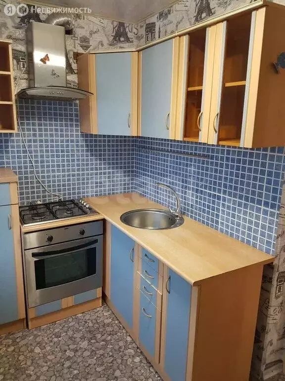 1-комнатная квартира: Камышлов, улица Энгельса, 183 (41.5 м) - Фото 2