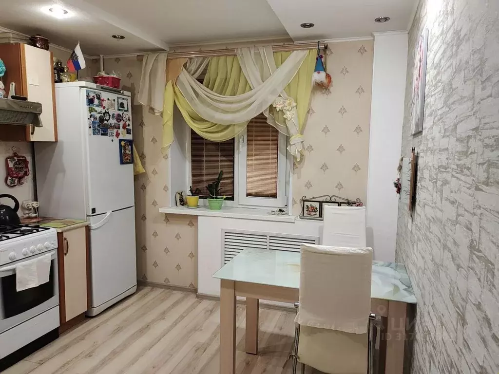 2-к кв. Коми, Сыктывкар Весенняя ул., 3 (53.0 м) - Фото 0