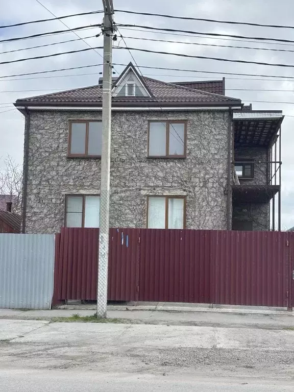Дом в Ростовская область, Батайск ул. Куйбышева, 23 (365 м) - Фото 1