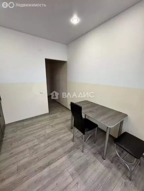 2-комнатная квартира: Дзержинск, микрорайон Современник, 17 (36.8 м) - Фото 1