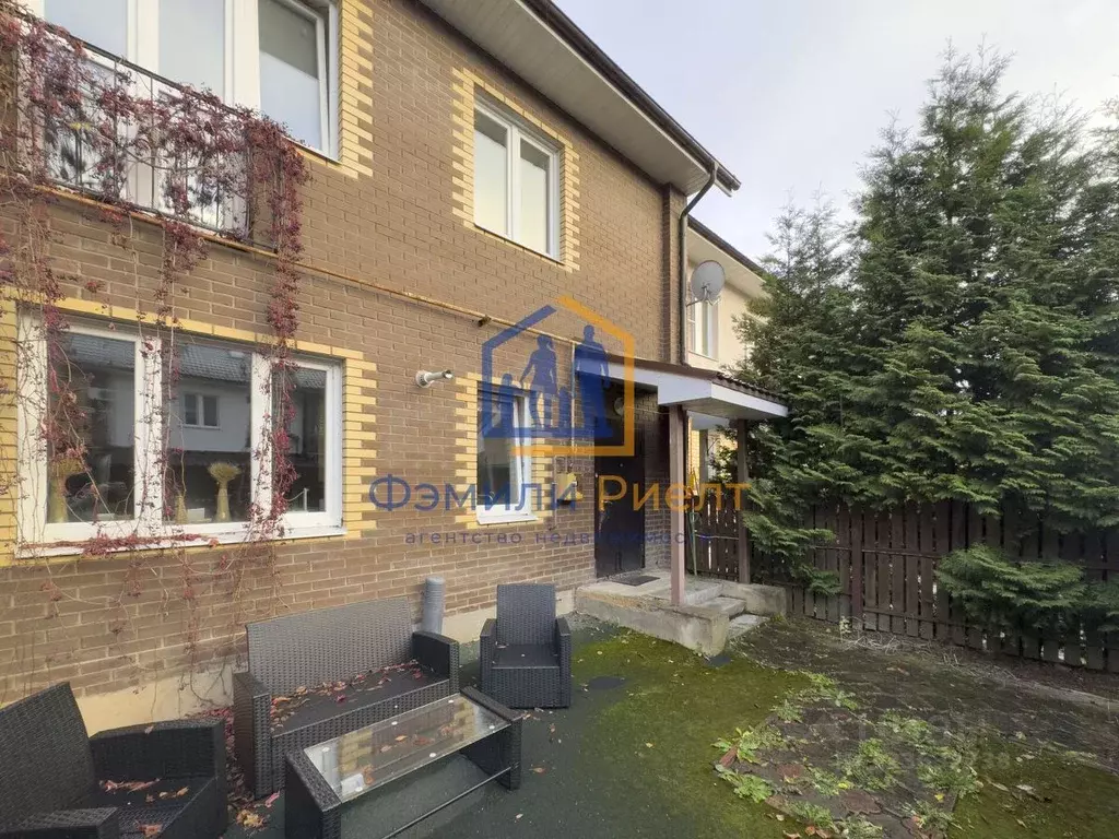 Таунхаус в Калужская область, Обнинск ул. Хвойная, 76 (90 м) - Фото 2