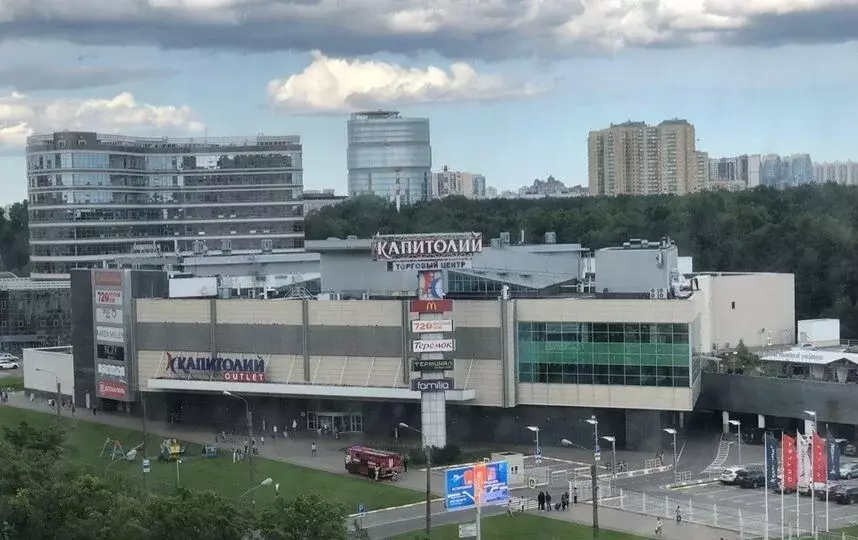 Торговая площадь в Санкт-Петербург Коломяжский просп., 19к2 (70 м) - Фото 1