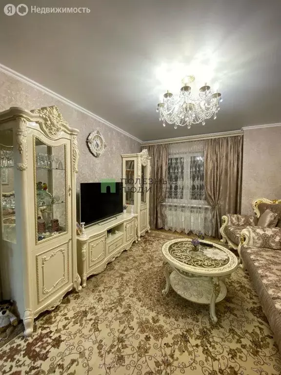 2-комнатная квартира: посёлок Дубовое, микрорайон Центральный, Лунная ... - Фото 0