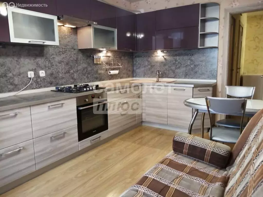 2-комнатная квартира: Екатеринбург, проспект Космонавтов, 95Б (68.1 м) - Фото 0